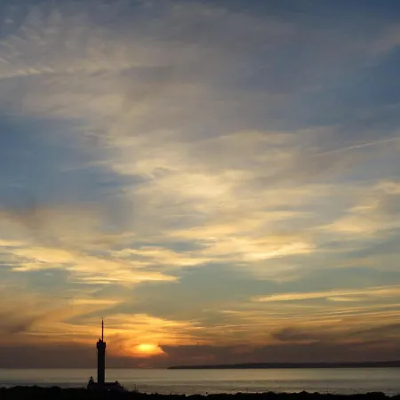 Three Palms Apartment